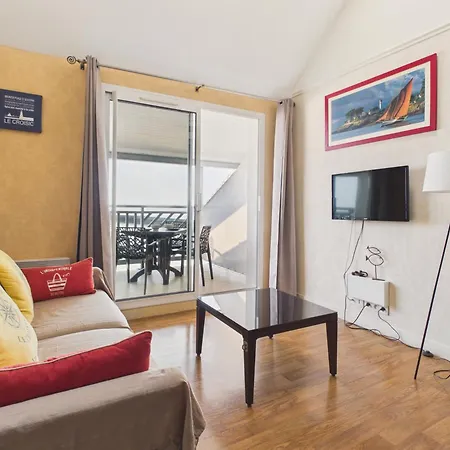 Balcon Vue & Piscine - Pour 2 *